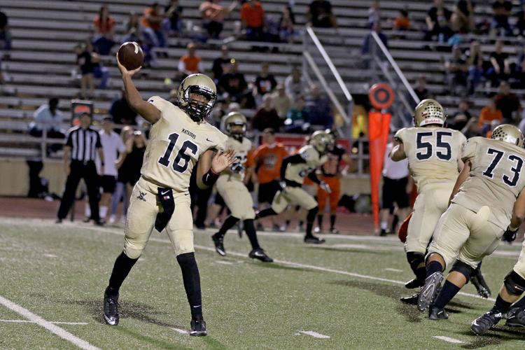 Seguin Matadors vs Medina Valley Panthers Photo Galleries