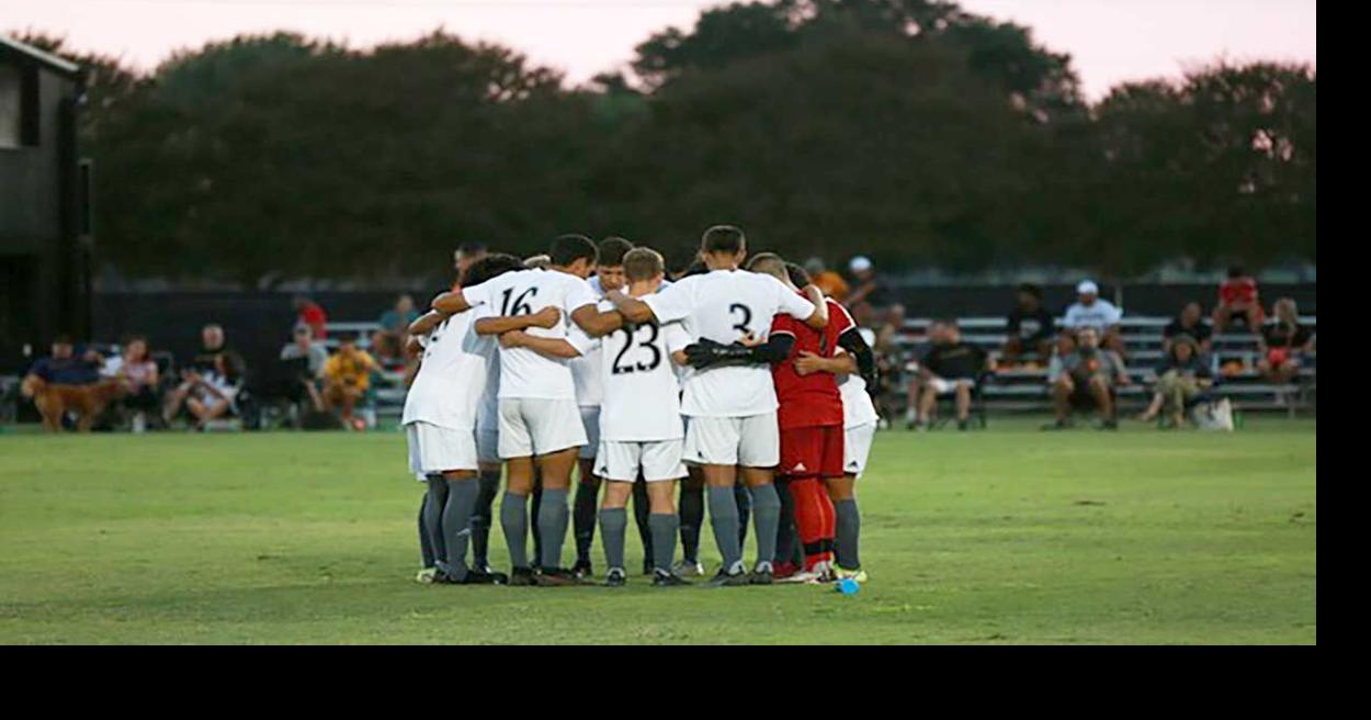 Texas Lutheran Bulldogs men’s soccer earns college team academic award
