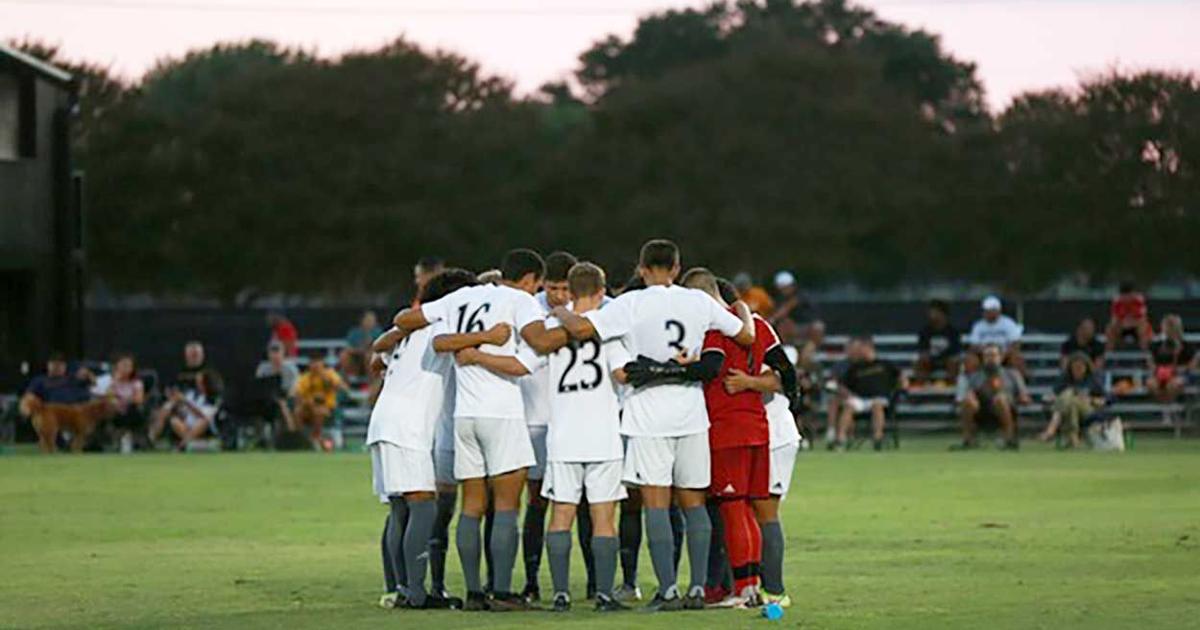 Texas Lutheran Bulldogs men’s soccer earns college team academic award