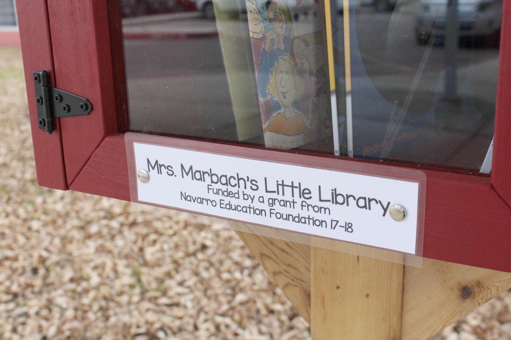 Geronimo Welcomes First Little Free Library | News | Seguingazette.com