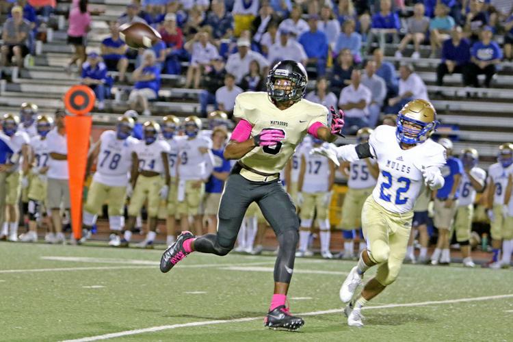 Hard fought: Mats show no fear in shootout loss | Sports ...