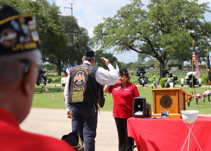 Veterans, community honor fallen at Memorial Day ceremony | Photo ...