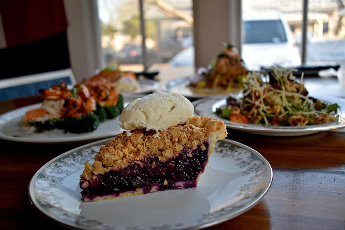 restaurant pairs old fashioned cooking with modern menu news seguingazette com