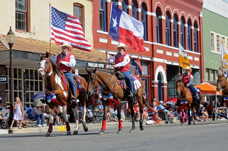 seguin 4th of july parade 2025