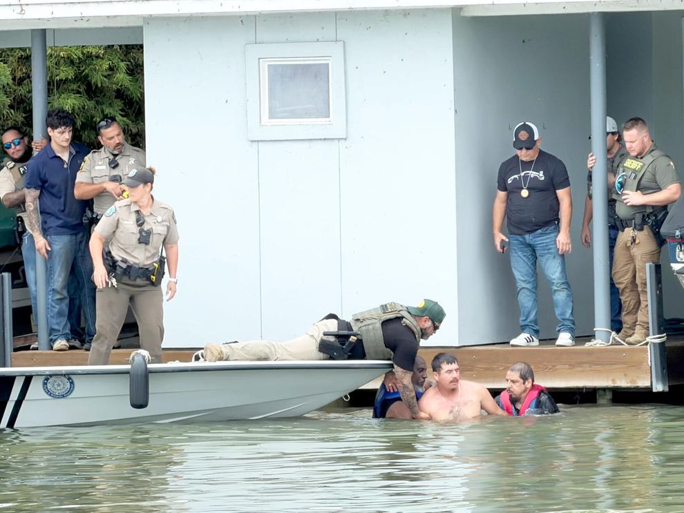 McQueeney man helps in ICE arrest