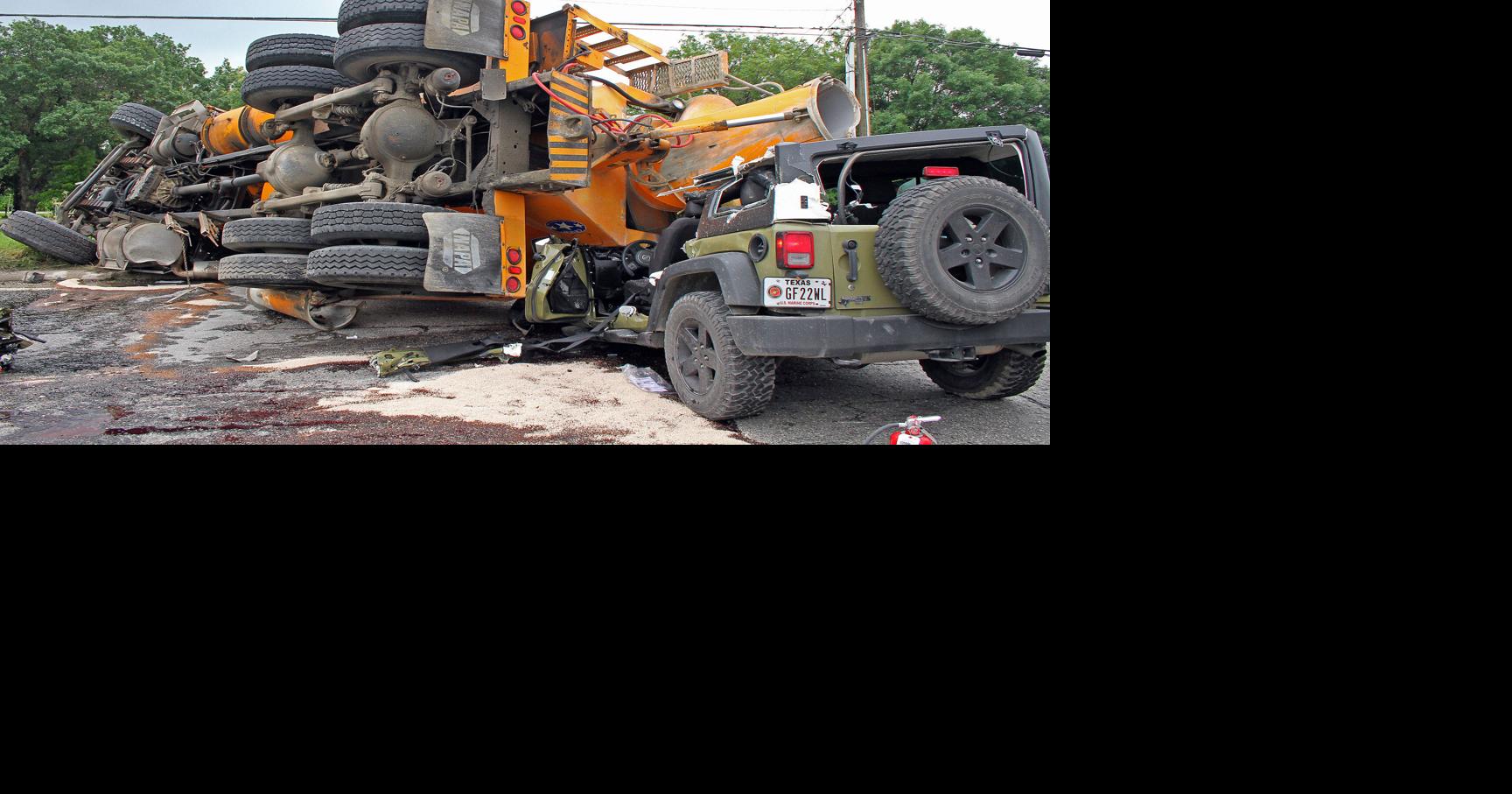 Cement truck wreck injures 2 in McQueeney News