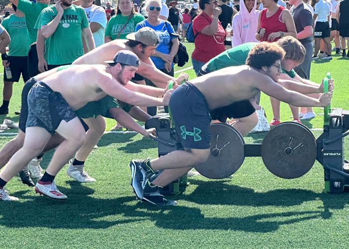Marion battles best 3A state lineman Sports