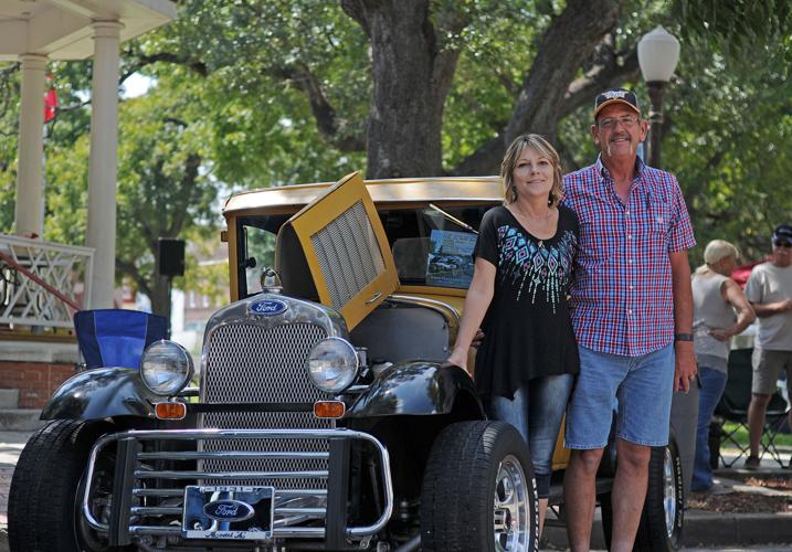 Car show draws hundreds to downtown Seguin News