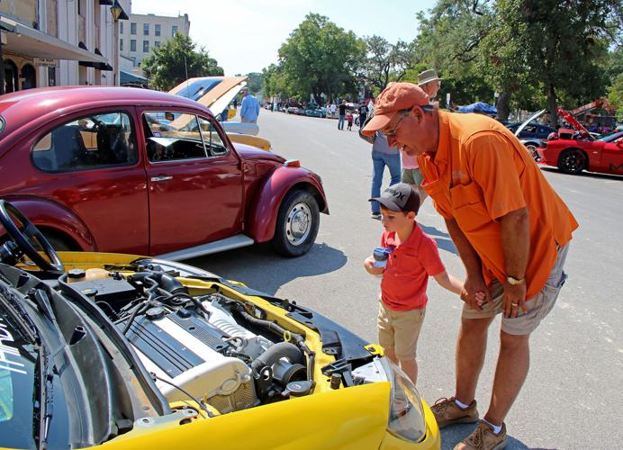 Car show draws hundreds to downtown Seguin News