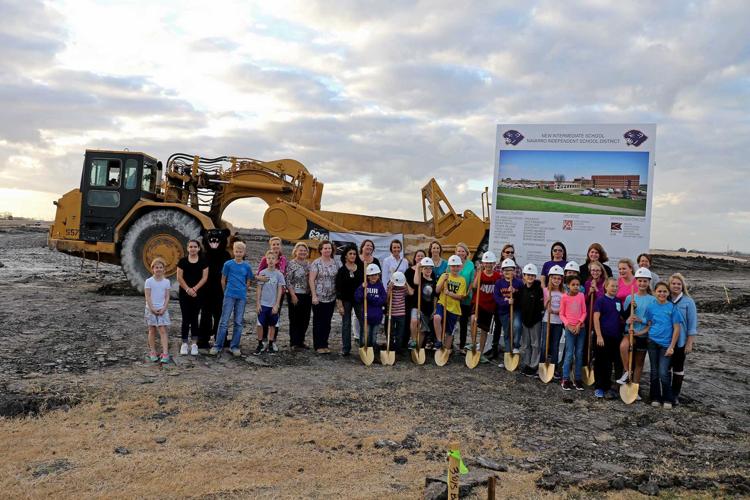 Navarro ISD breaks ground on new intermediate campus | News