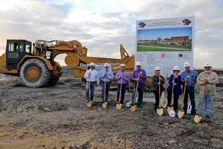 Navarro ISD breaks ground on new intermediate campus | News