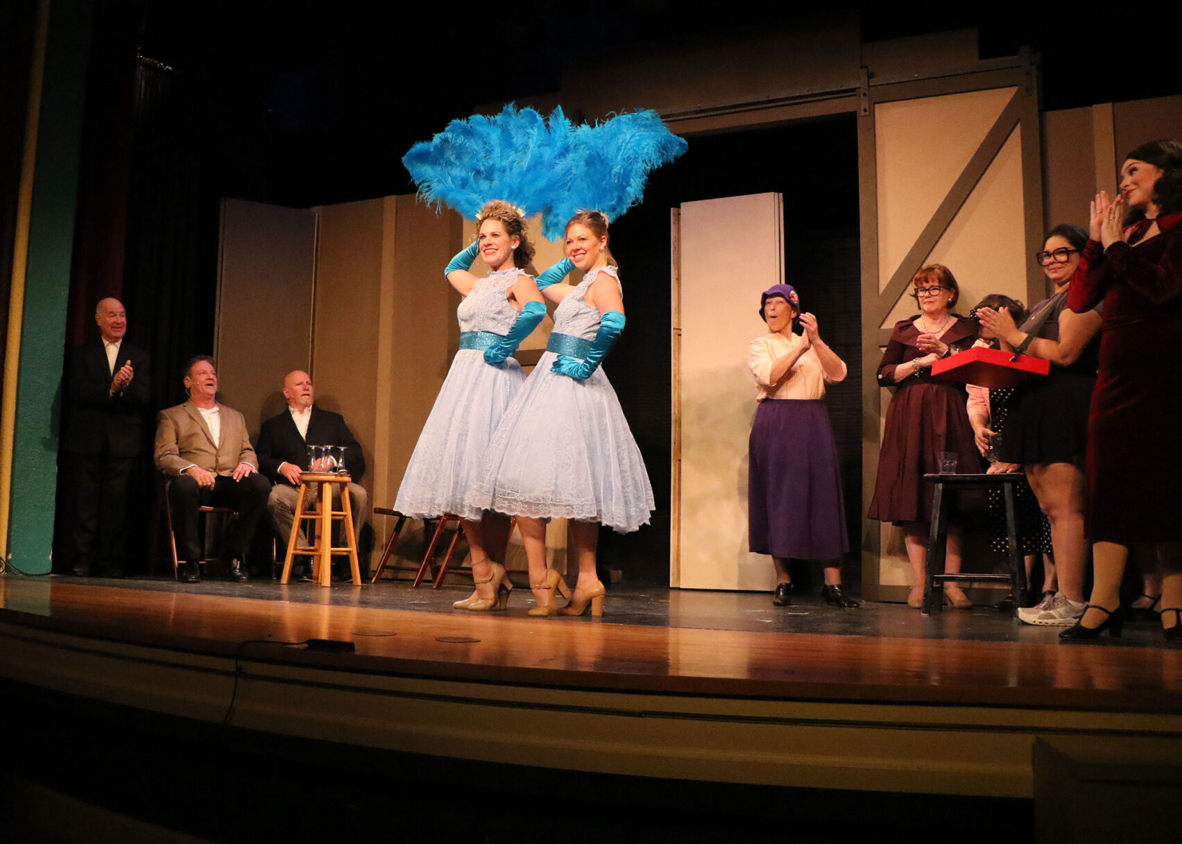 Theater brings 'White Christmas' to Seguin stage | News | seguingazette.com