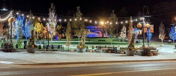 Town Center Transformed Into Pumpkin Park For Halloween Local News Sentinel Echo Com Town Center Transformed Into Pumpkin Park For Halloween Local News Sentinel Echo Com