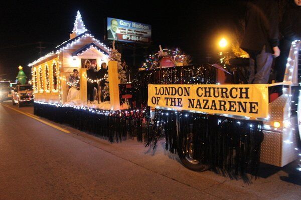 London Ky Christmas Parade 2022 Christmas Parade Draws Hundreds | Local News | Sentinel-Echo.com