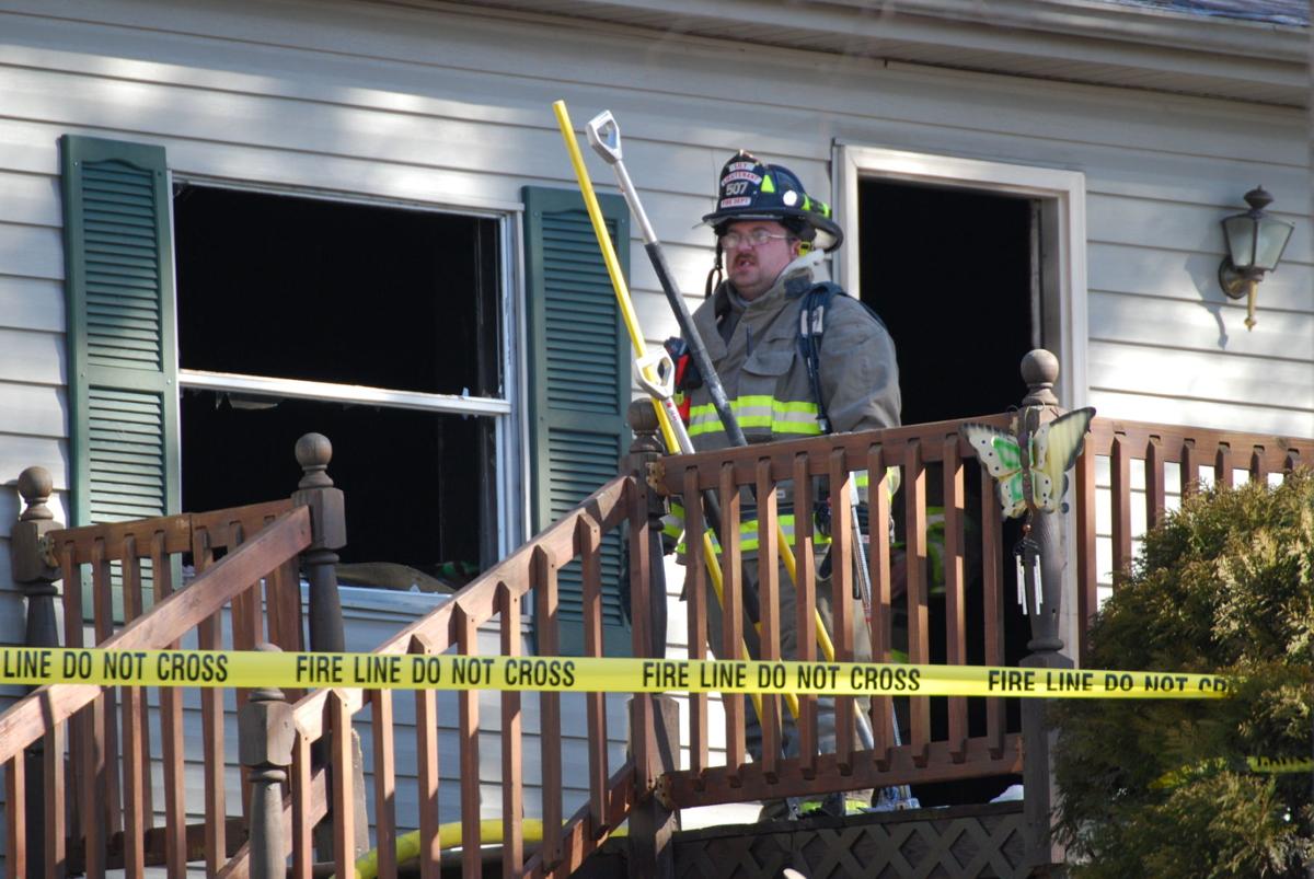 Laurel Sheriff's Deputies investigating double homicide after house