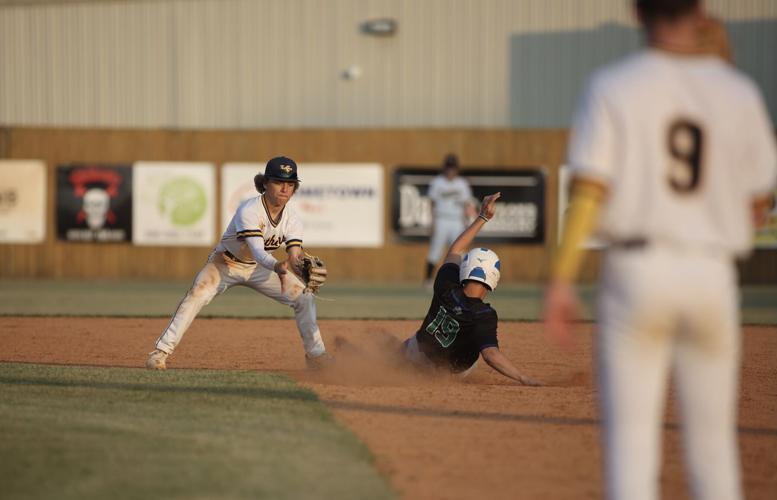 Jaguars come through in the clutch, eliminate Knox Central with 13-2 ...
