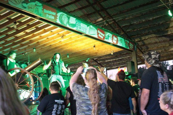 Thunderstruck Entertains Large Crowd At Fair 