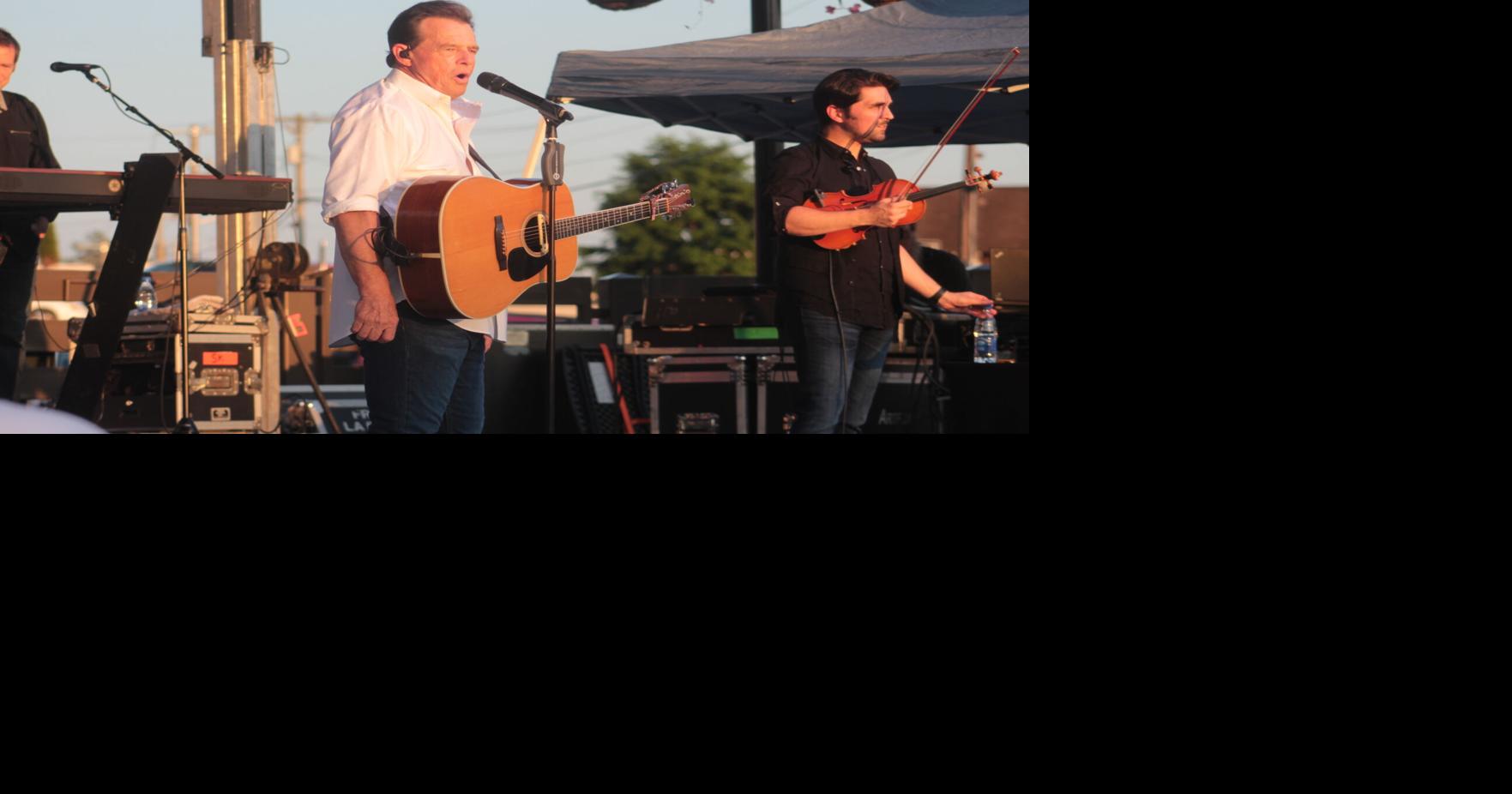 Record crowd attends Town Center concert | Community | sentinel-echo.com