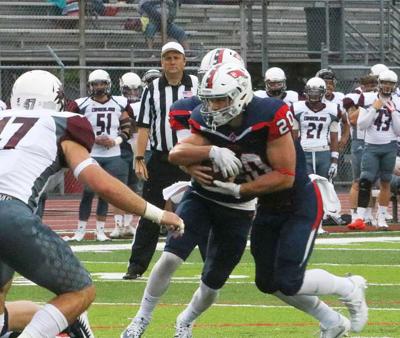College Football Gritty Play Game Winning Fg Pushes Patriots