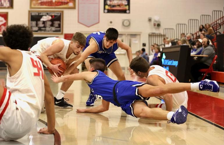 Raymond Reed Basketball Cards take Bell County in Raymond Reed Classic | Sports | sentinel-echo.com