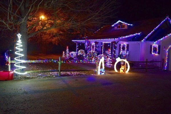 London Ky Christmas On Main 2022 London Unveils Christmas Lights Driving Tour With 60 Participants | Local  News | Sentinel-Echo.com