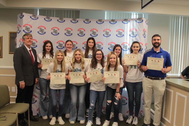 Laurel school board honors SLHS team, NLMS team | News | sentinel-echo.com