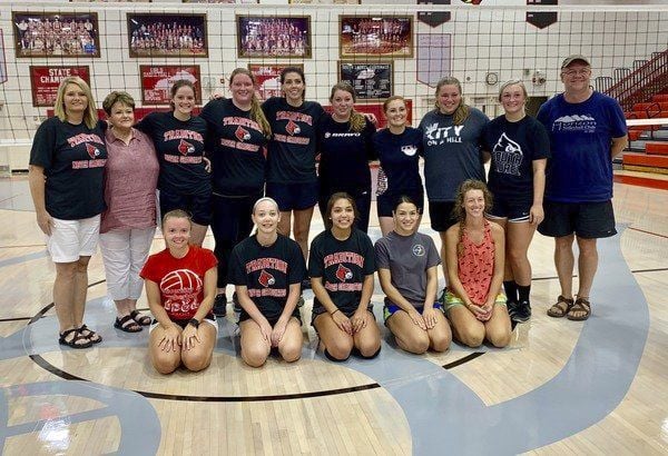 South Laurel Alumni Volleyball action ...