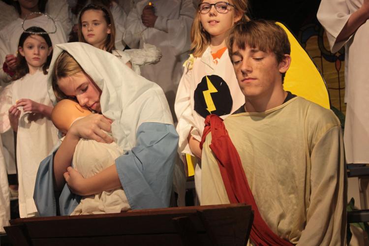 The Best Christmas Pageant Ever.... Community