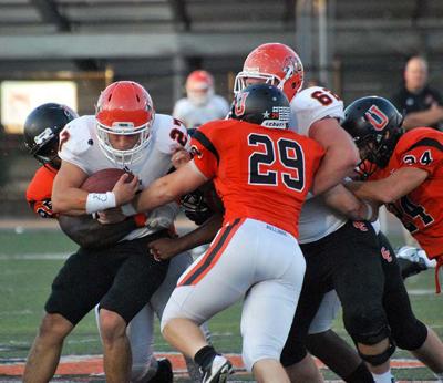 College Football Union Stymied As No 11 Georgetown Wins 35 12