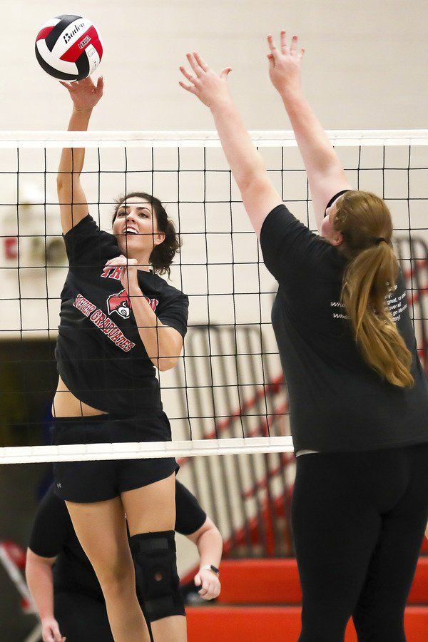 South Laurel Alumni Volleyball action ...