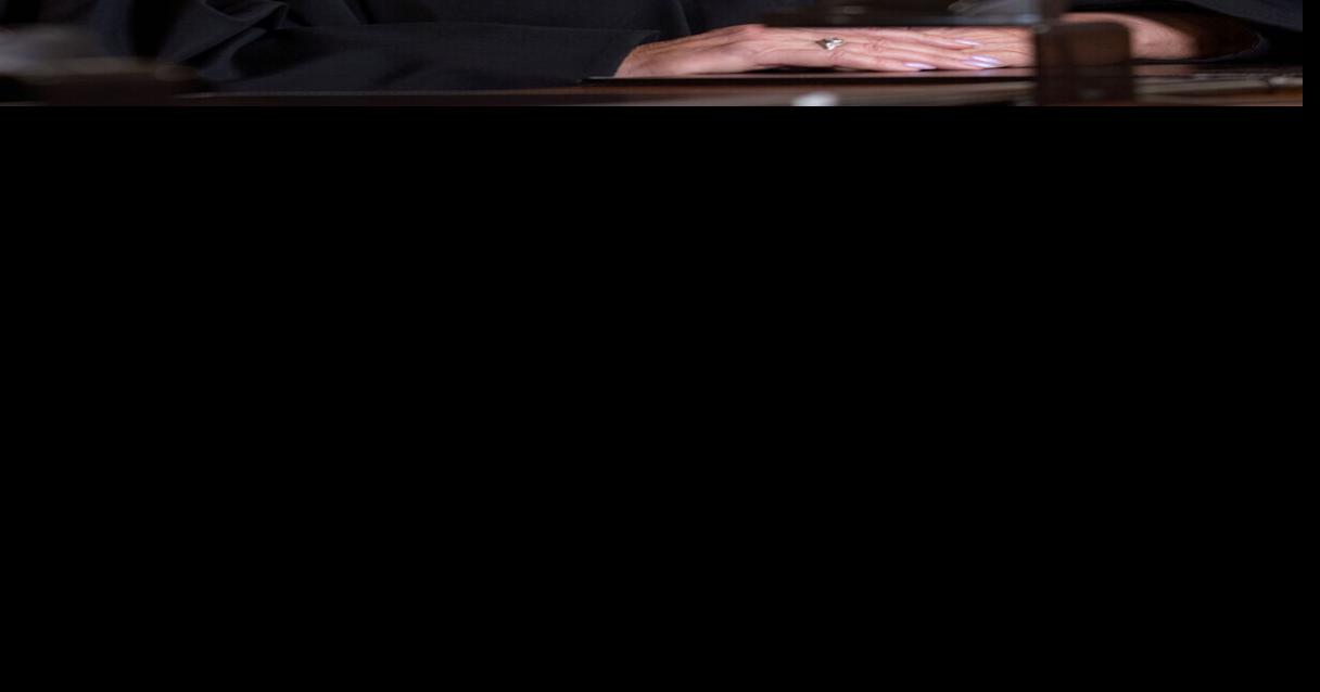 Chief Justice Lambert honored with national Goss Award for mental health in justice efforts