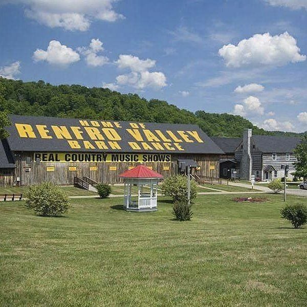 HEART OF THE BLUEGRASS: Country music legacy at Renfro Valley