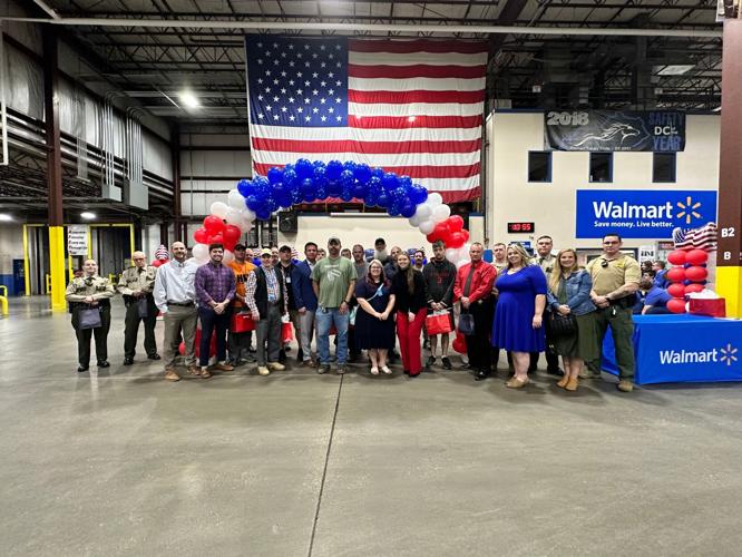 Walmart DC honors veterans with special ceremony