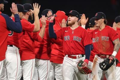 Red Sox could take unorthodox approach to deadline
