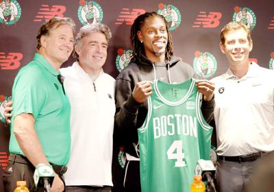 How Jrue Holiday is viewing transition to Celtics after two weeks