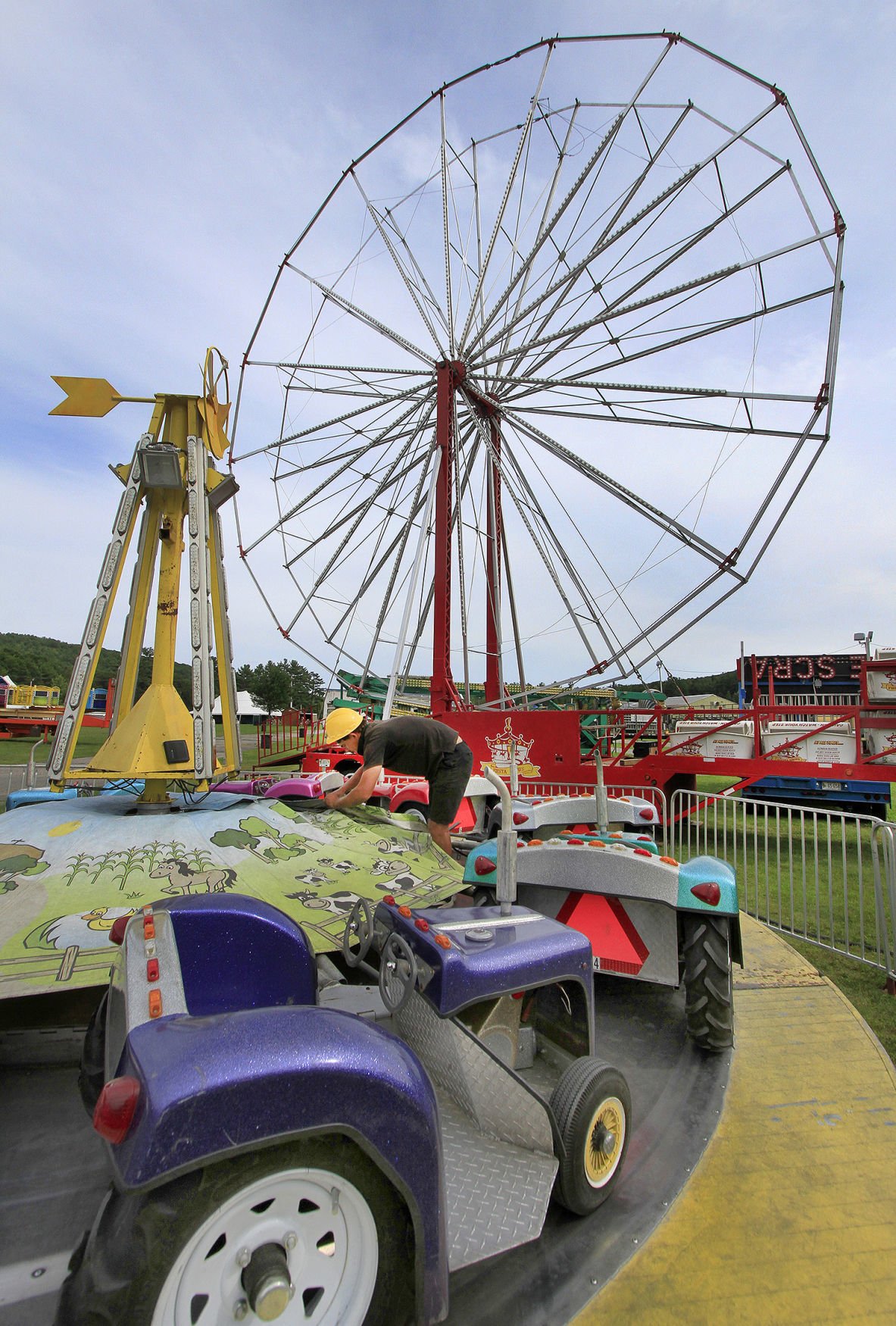 Toasting the timehonored Tradition a focus as Cheshire Fair returns