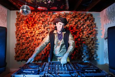 Jeff Taisch_Burning Man DJ_25Aug2026_234.JPG