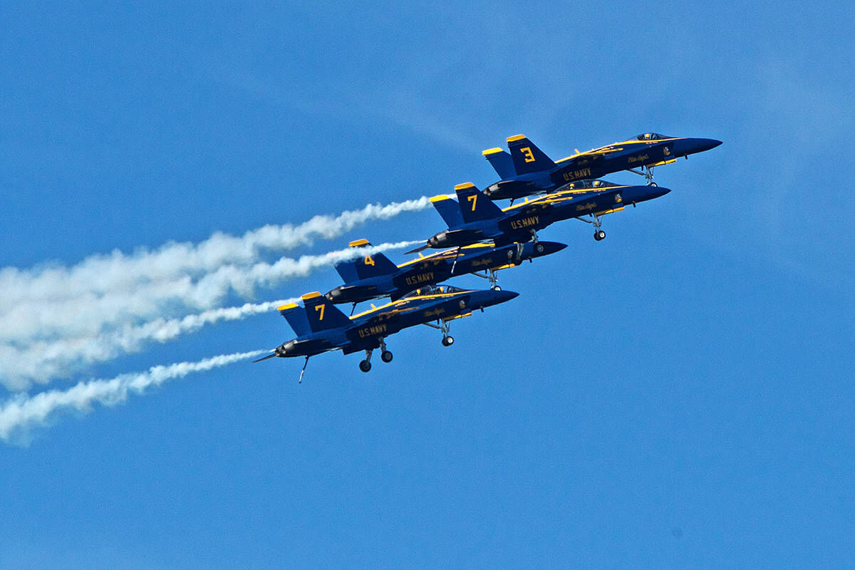 Where to watch the Blue Angels fly over S.F. during Fleet Week