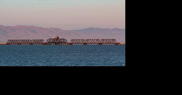 Facebook's rail bridge to nowhere - Vimarsana News