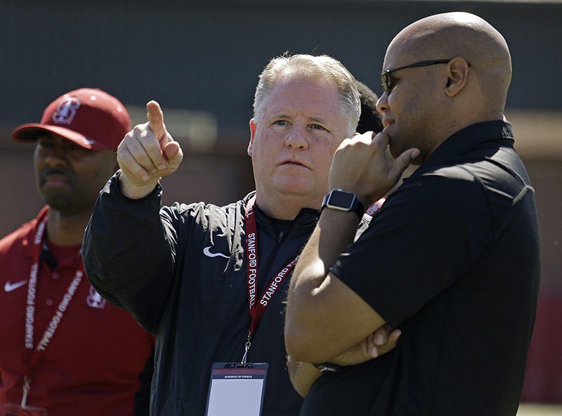 Chip Kelly helped the San Francisco 49ers 'bond' after Colin