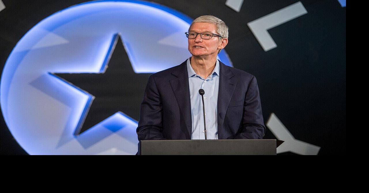 Tim Cook will step down as Apple CEO