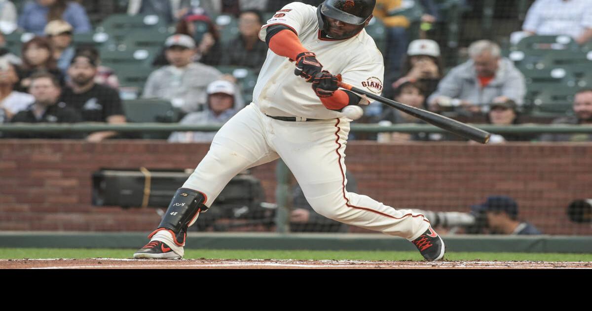 Pablo Sandoval's belt gives up during an at-bat