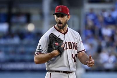 Photos: Madison Bumgarner signs with Arizona Diamondbacks