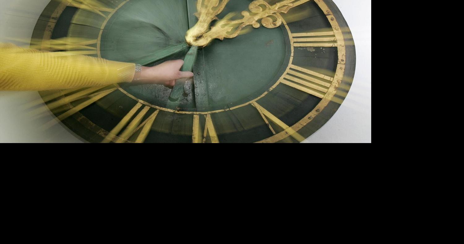 Daylight savings 2022 Why, when clocks fall back this year The City