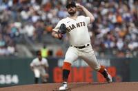 Giants add Cruise logo to jersey amid SF-robotaxis tension