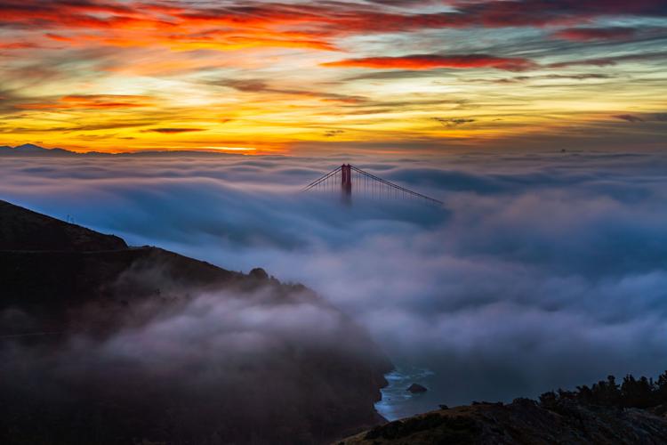 Golden Gate Bridge fog sunrise colors