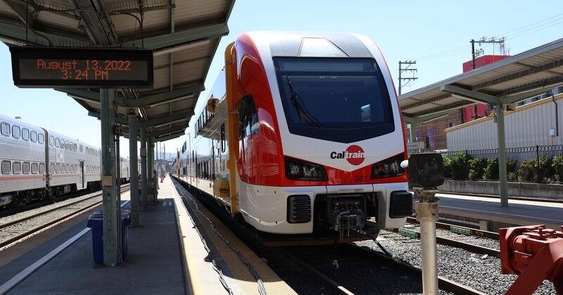 Caltrain goes electric | Transit | sfexaminer.com
