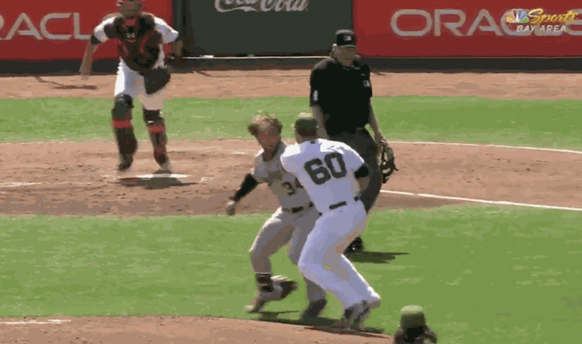 Hunter Strickland, Bryce Harper brawl after 98 mph fastball drills