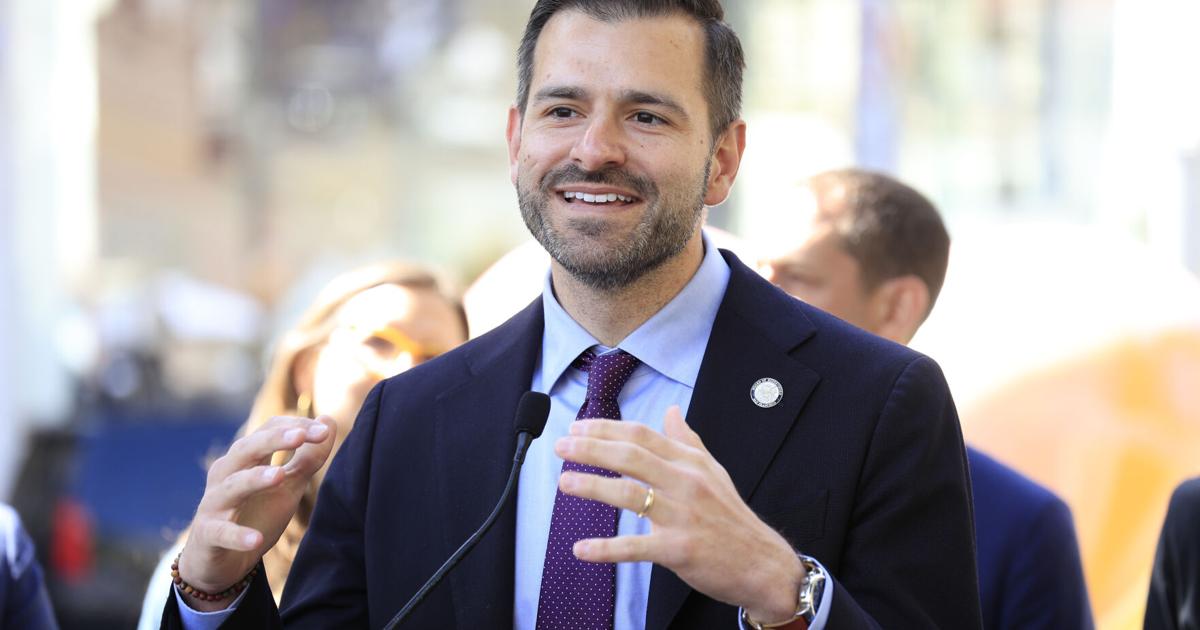 Supes could expand parental benefits for SF residents