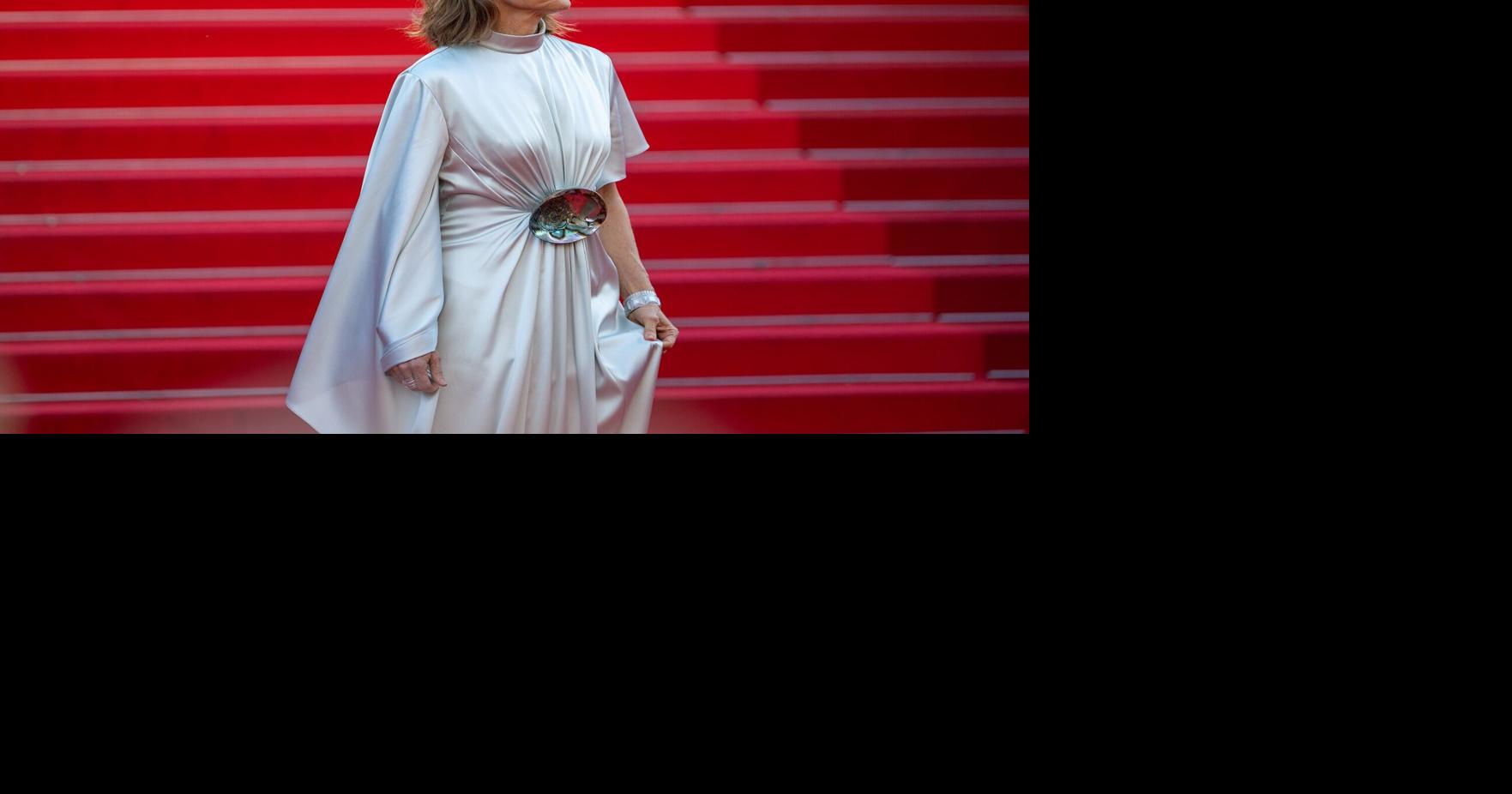 Jodie Foster: An American Oscar-winner in Paris